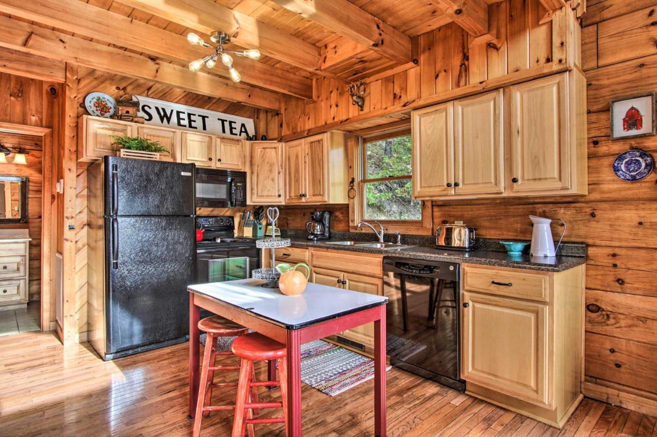 Pigeon Forge Scenic Solitude With Private Hot Tub! Dış mekan fotoğraf