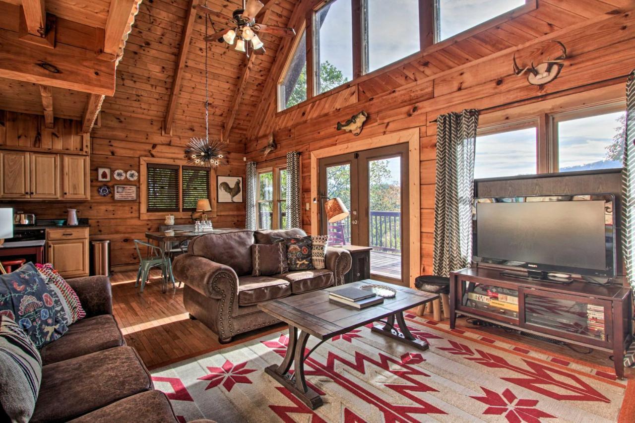 Pigeon Forge Scenic Solitude With Private Hot Tub! Dış mekan fotoğraf